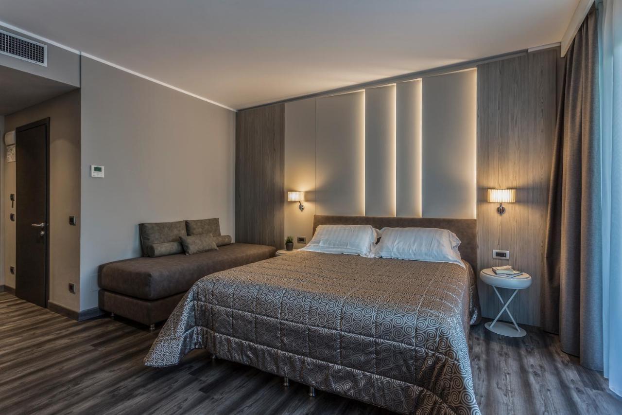 Hotel Giulietta Romeo Lazise Exteriér fotografie