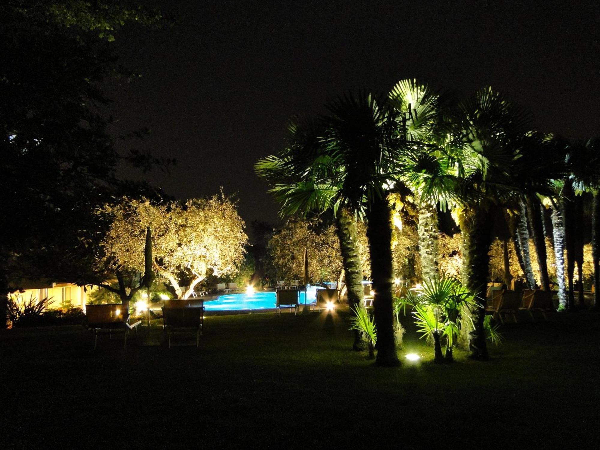 Hotel Giulietta Romeo Lazise Exteriér fotografie