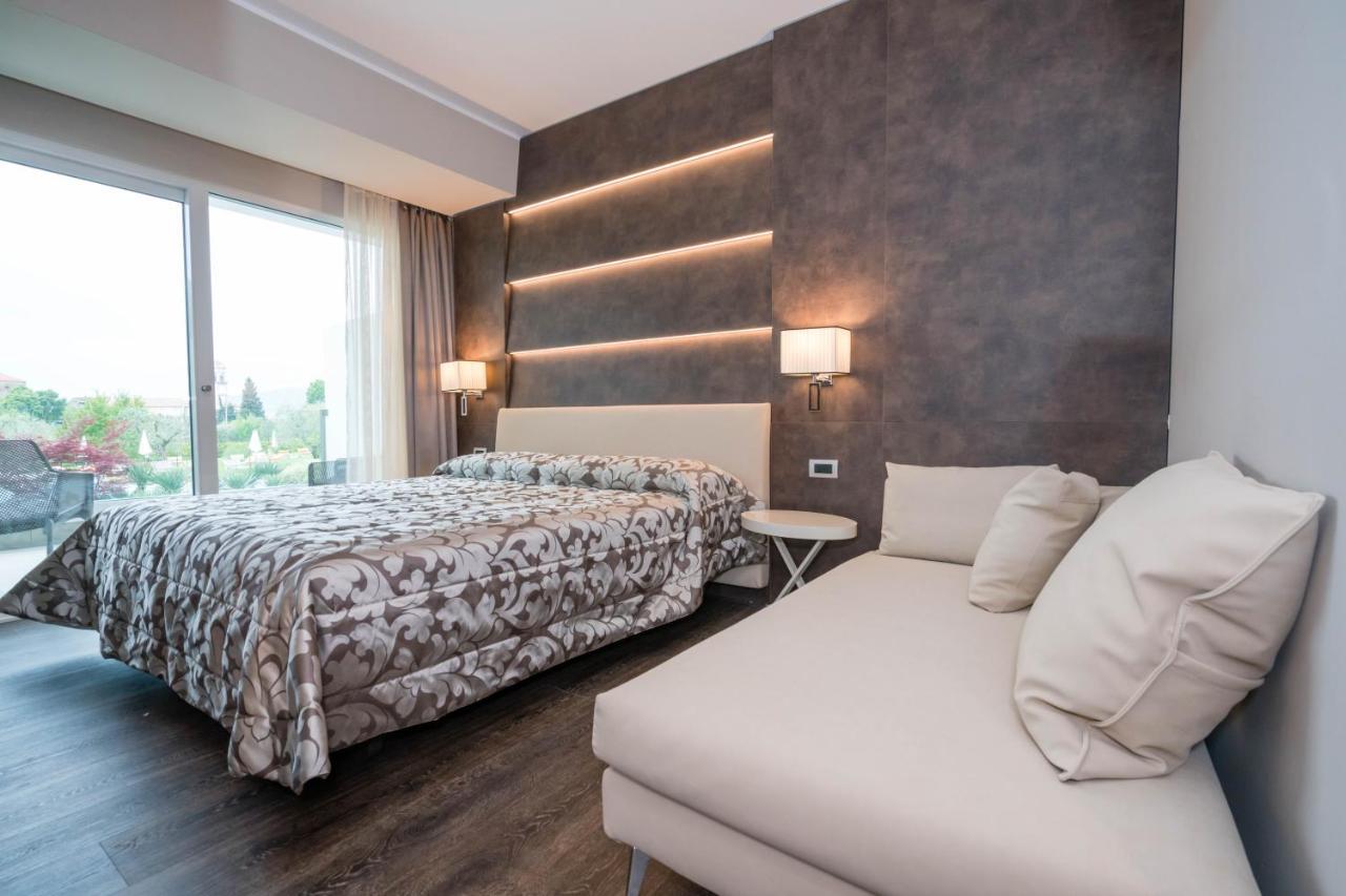 Hotel Giulietta Romeo Lazise Exteriér fotografie
