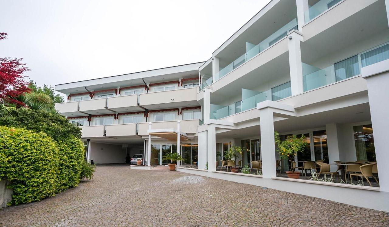 Hotel Giulietta Romeo Lazise Exteriér fotografie