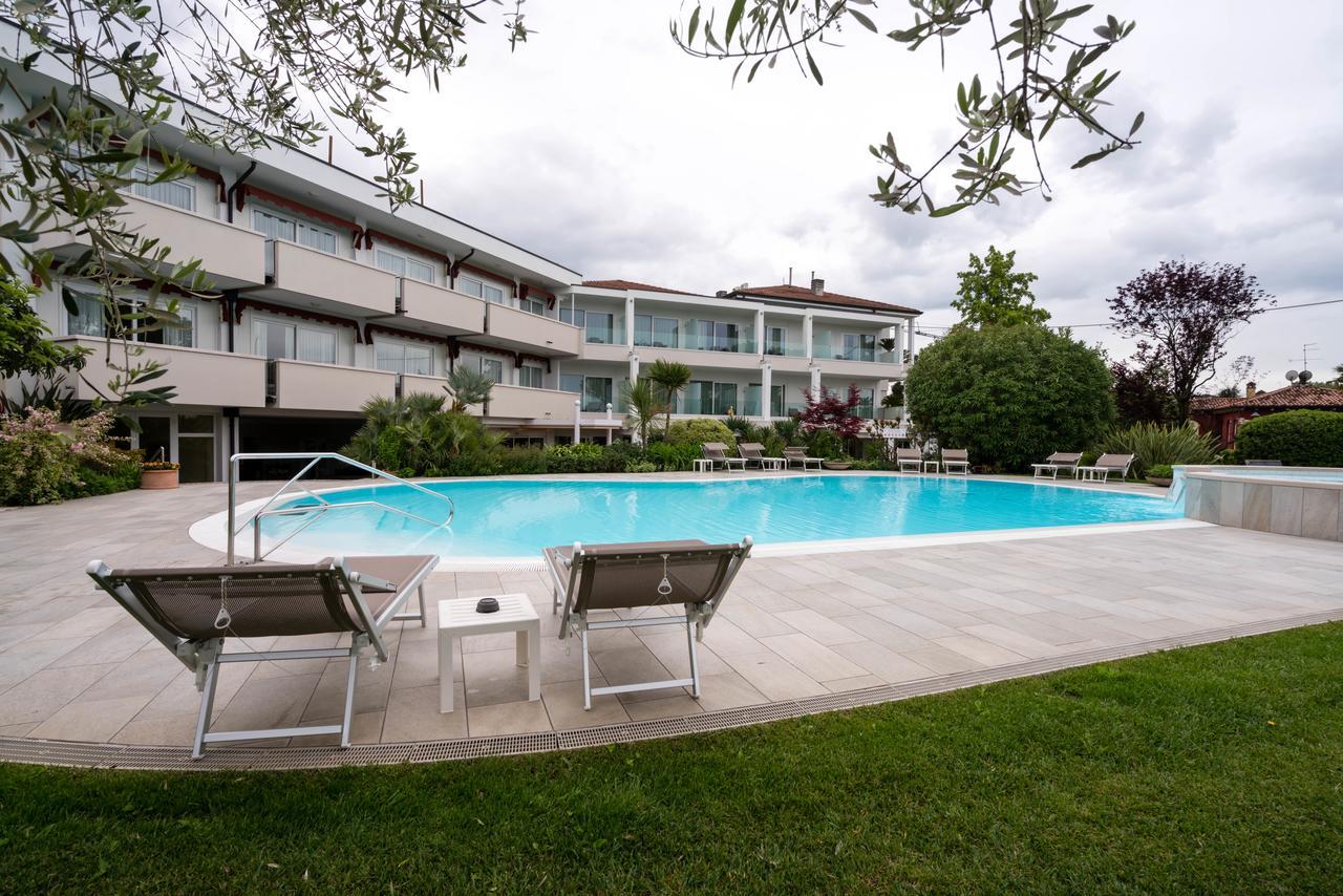 Hotel Giulietta Romeo Lazise Exteriér fotografie
